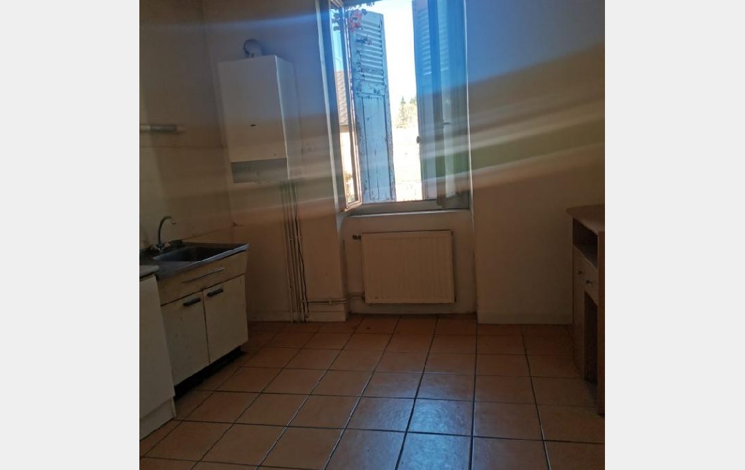 Annonces ISLE : Immeuble | LIMOGES (87100) | 81 m2 | 232 100 € 